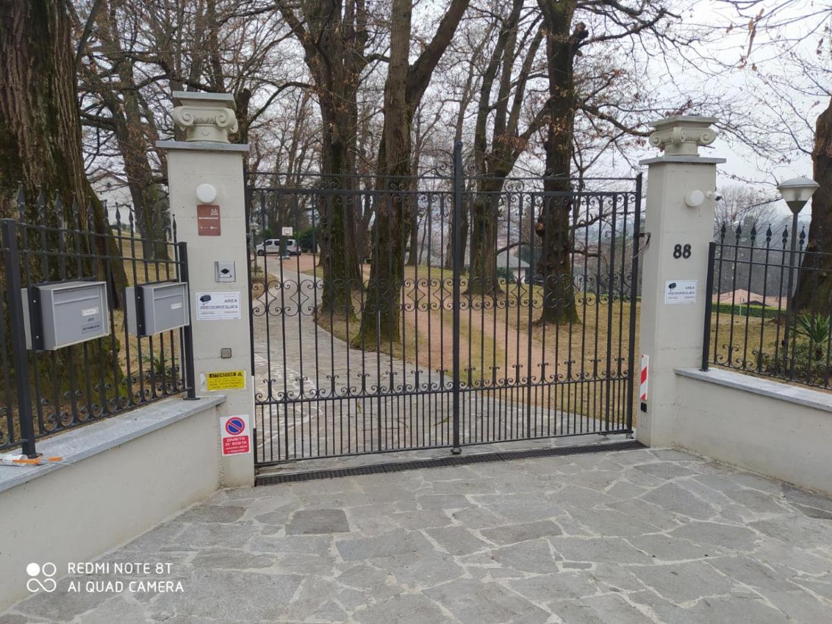 "La Selvetta" Bed And Breakfast Buguggiate Zewnętrze zdjęcie