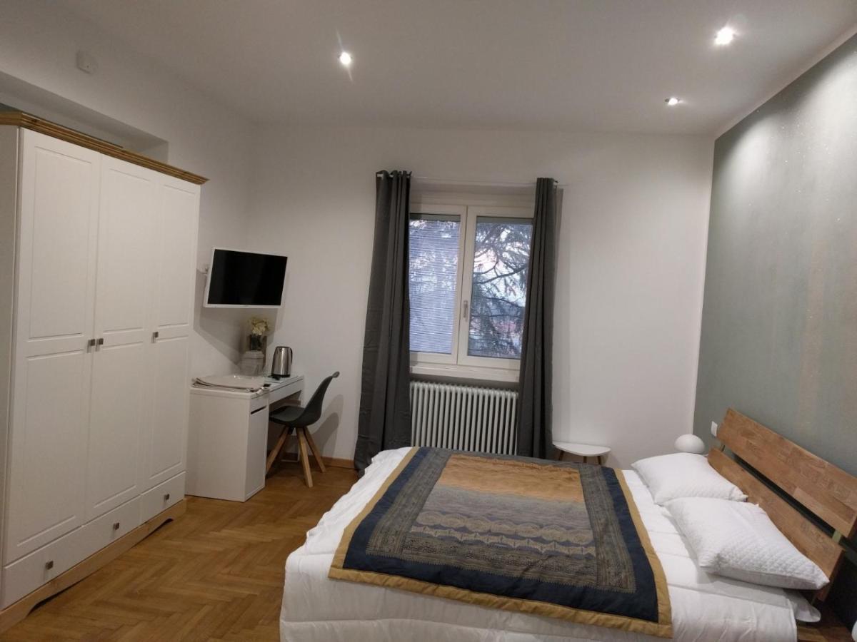 "La Selvetta" Bed And Breakfast Buguggiate Zewnętrze zdjęcie