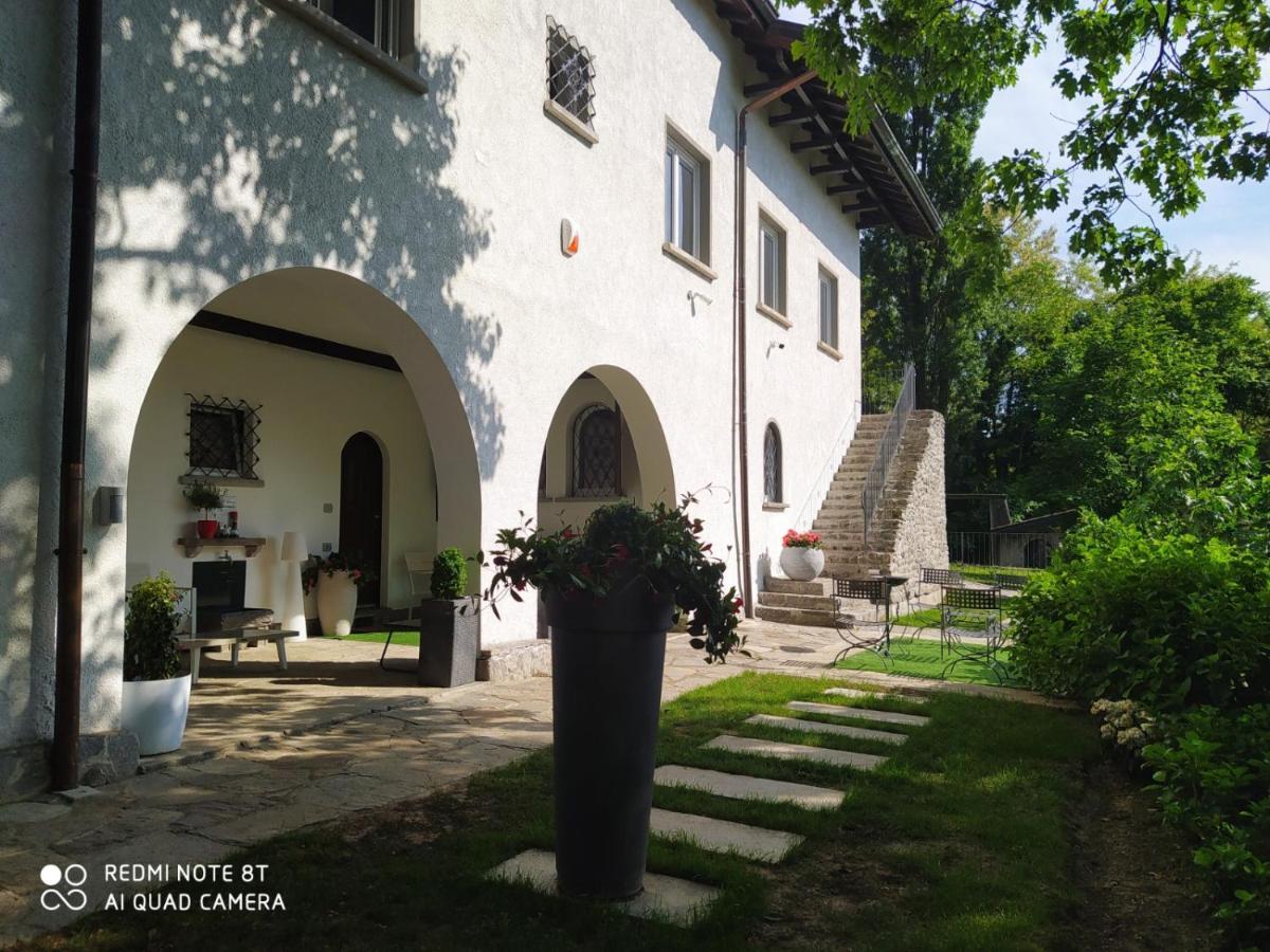 "La Selvetta" Bed And Breakfast Buguggiate Zewnętrze zdjęcie