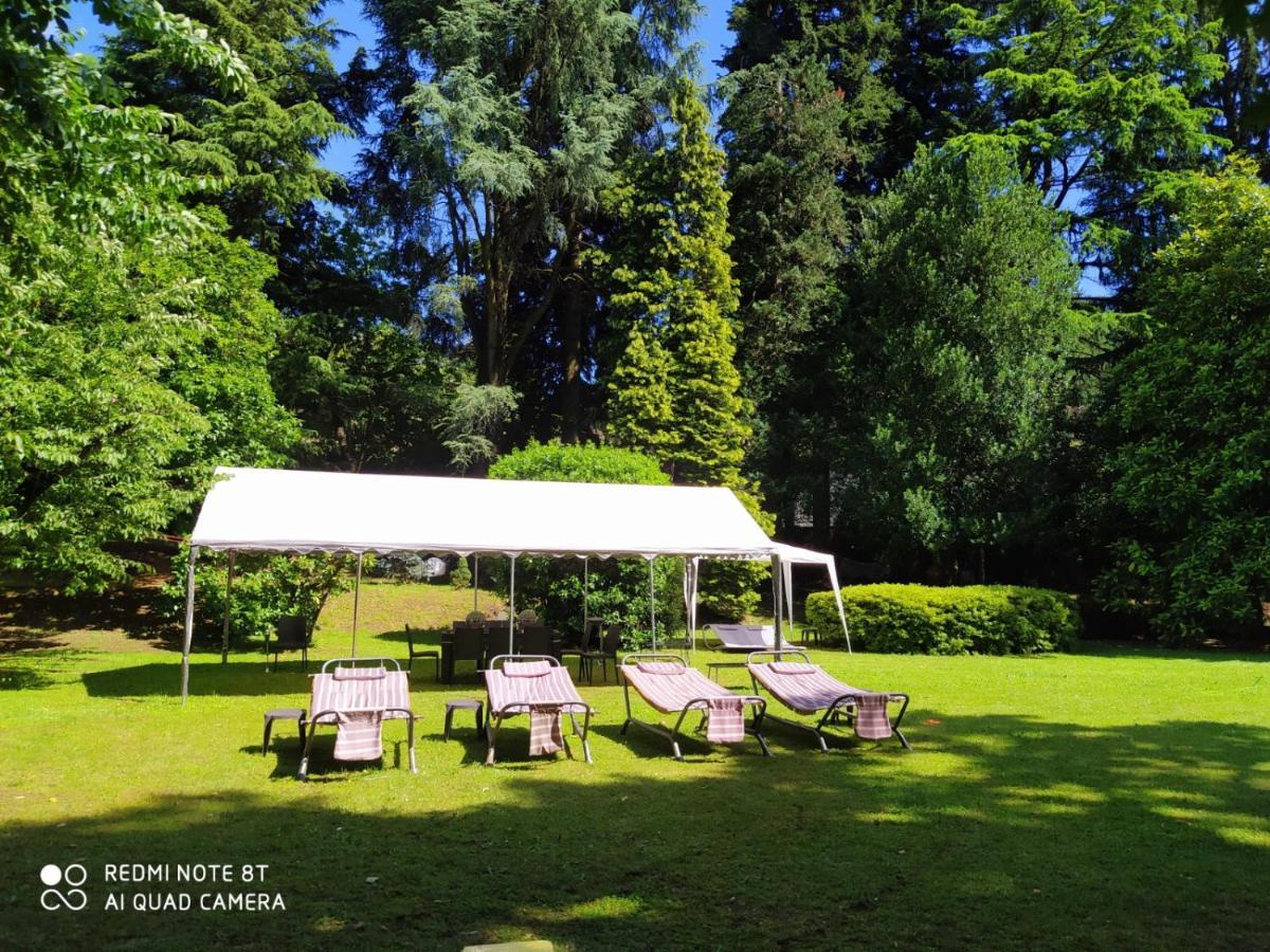 "La Selvetta" Bed And Breakfast Buguggiate Zewnętrze zdjęcie